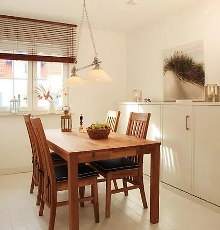 Haus 107, Wacholderweg 7 Karlshagen